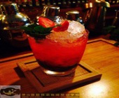 草莓莫吉托（朗姆酒經典系列雞尾酒）