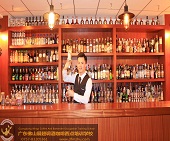 河源酒吧，需要調(diào)酒師和吧員若名